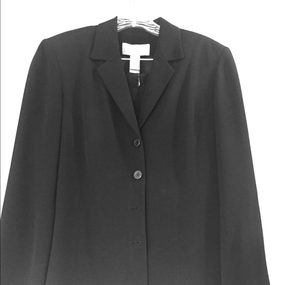 Black 2 pc Kasper suit